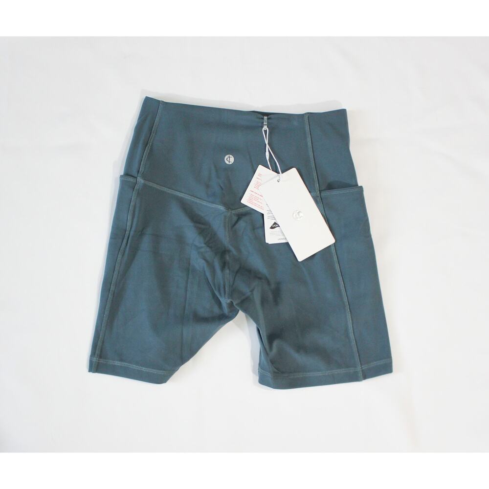 NWT Colorful Koala Size Medium Womens Dreamlux Dark Jasper Buttery Soft Short